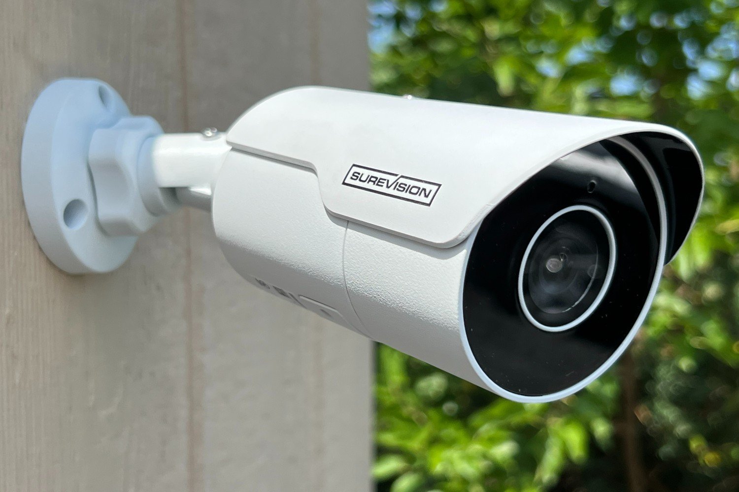 Which CCTV Camera is Best for Home Outdoor?