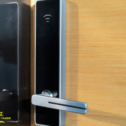 hotel door lock installation